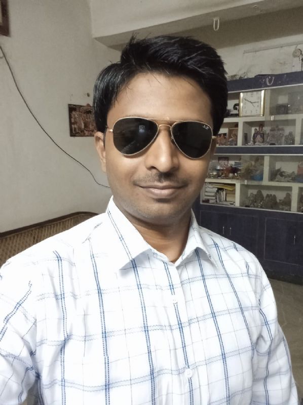 Indian matrimonial profile: Thirumalesh, 36, Engineer, from India